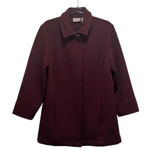 Chico's Burgundy Sz 1 (8) Quilted Snap Closure Stretch Mature Cabincore Jacket